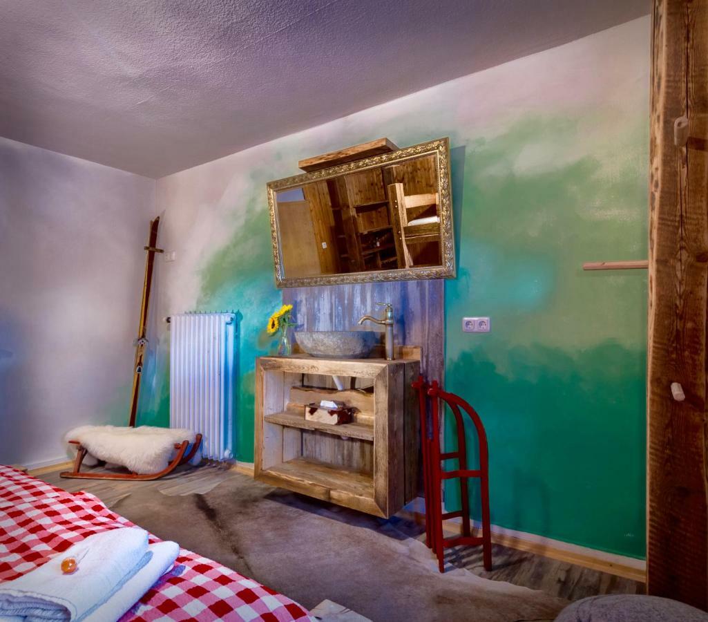 Zur Gluecklichen Kuh * Oberstdorf