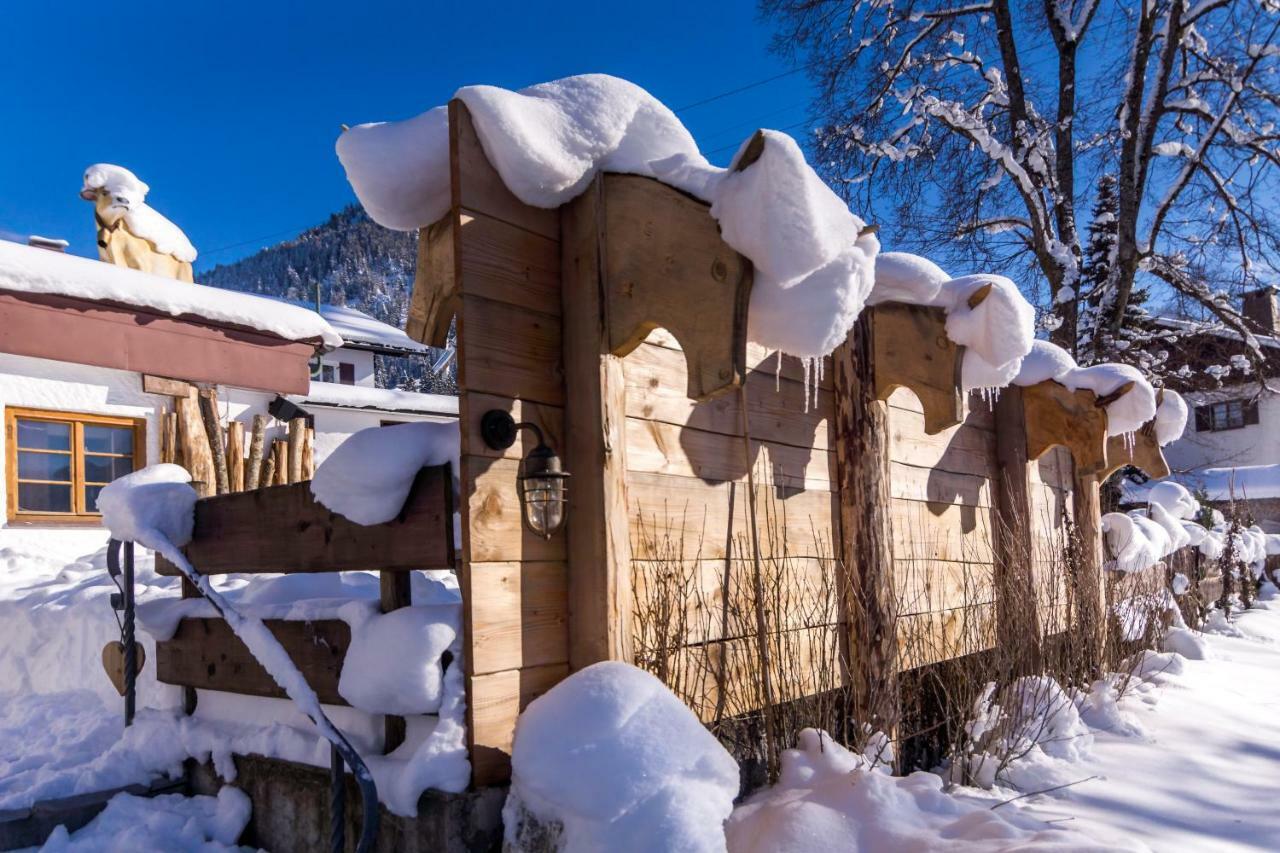 Zur Gluecklichen Kuh * Oberstdorf